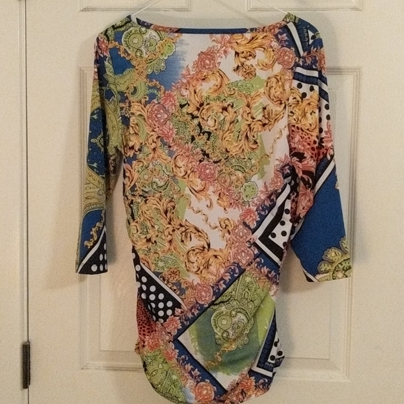 2/$10 Mason Thomas top - Picture 3 of 4